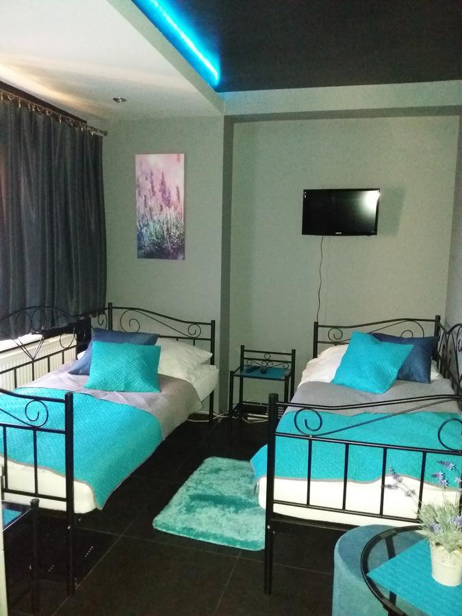 Lawendowy Hostel Краків Екстер'єр фото
